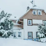 Aparthotel Schwarzwald Im Haus Tanneck - - Titisee Feldberg (Baden-Wurttemberg)