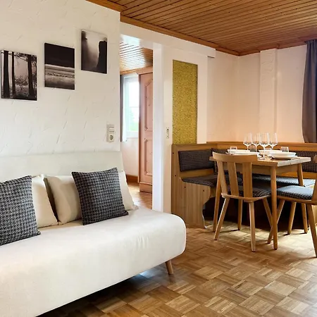 Schwarzwald Im Haus Tanneck - - Titisee Aparthotel Feldberg (Baden-Wurttemberg)